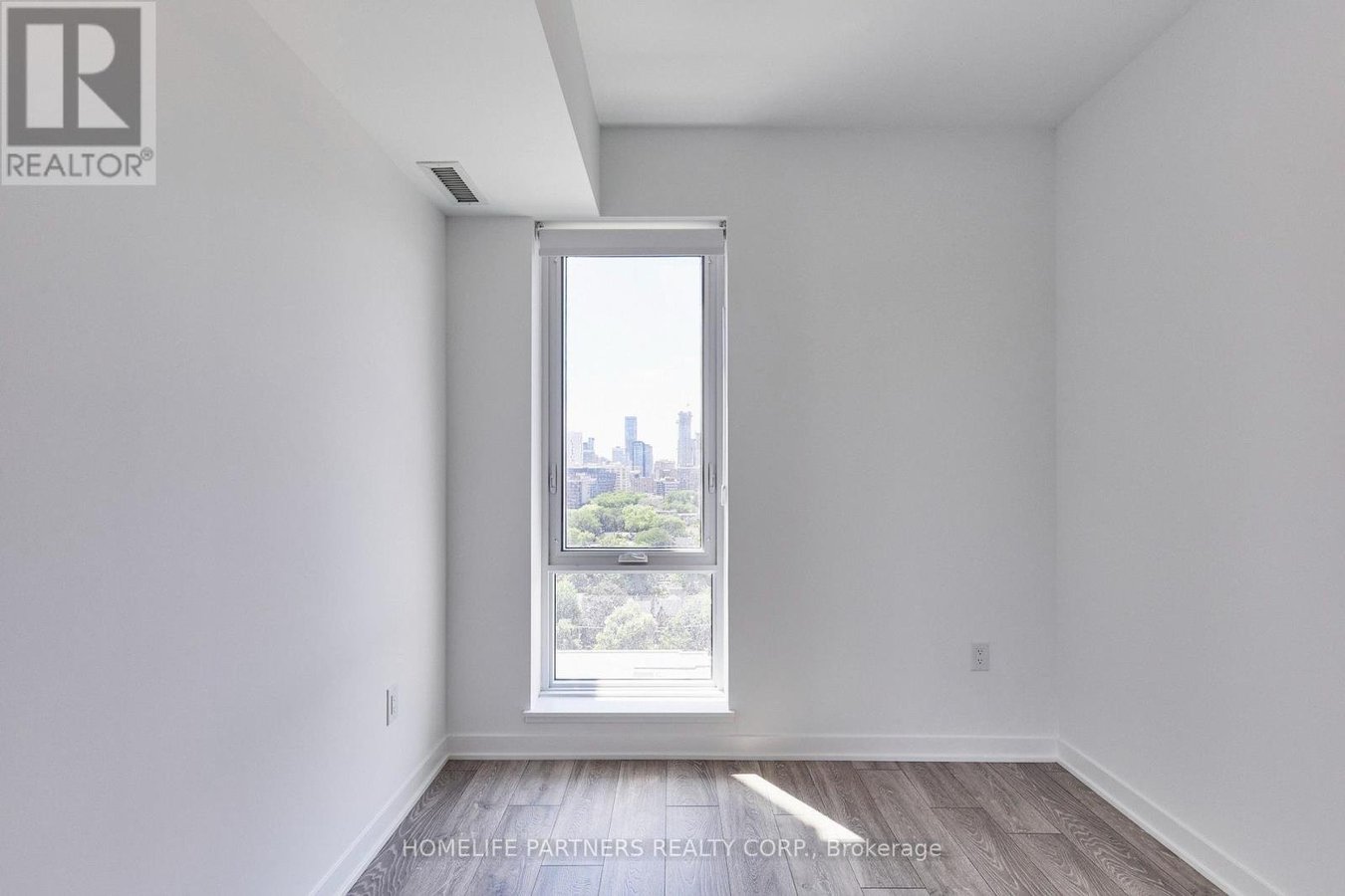 1307 - 10 OAK STREET - Photo 11