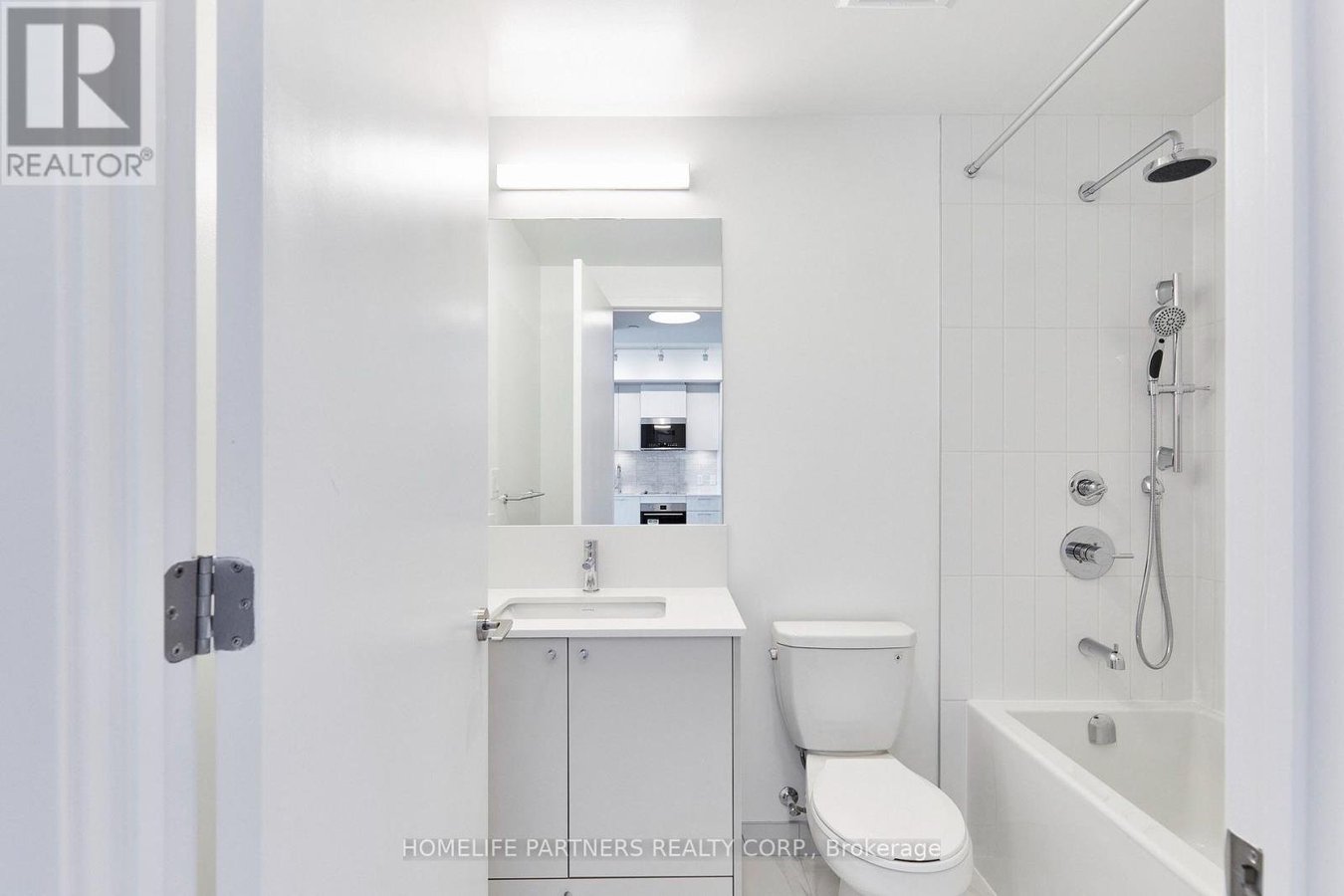 1307 - 10 OAK STREET - Photo 18