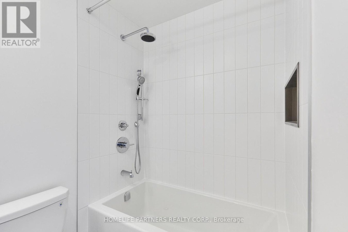 1307 - 10 OAK STREET - Photo 21