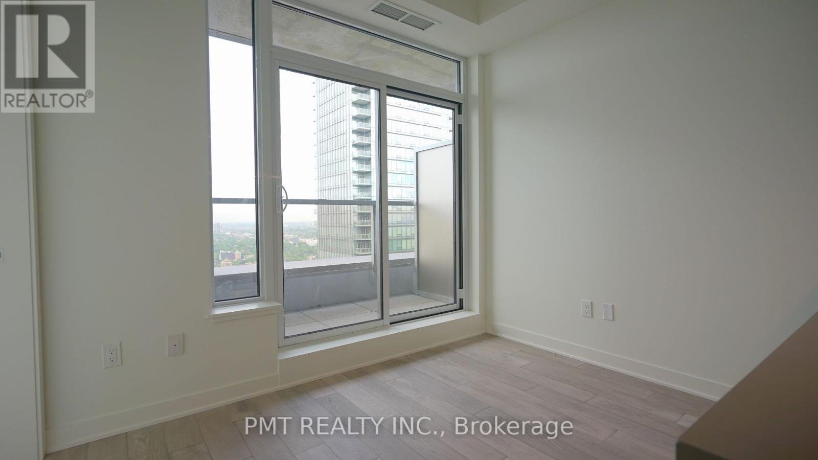 4210 - 11 YORKVILLE AVENUE - Photo 7