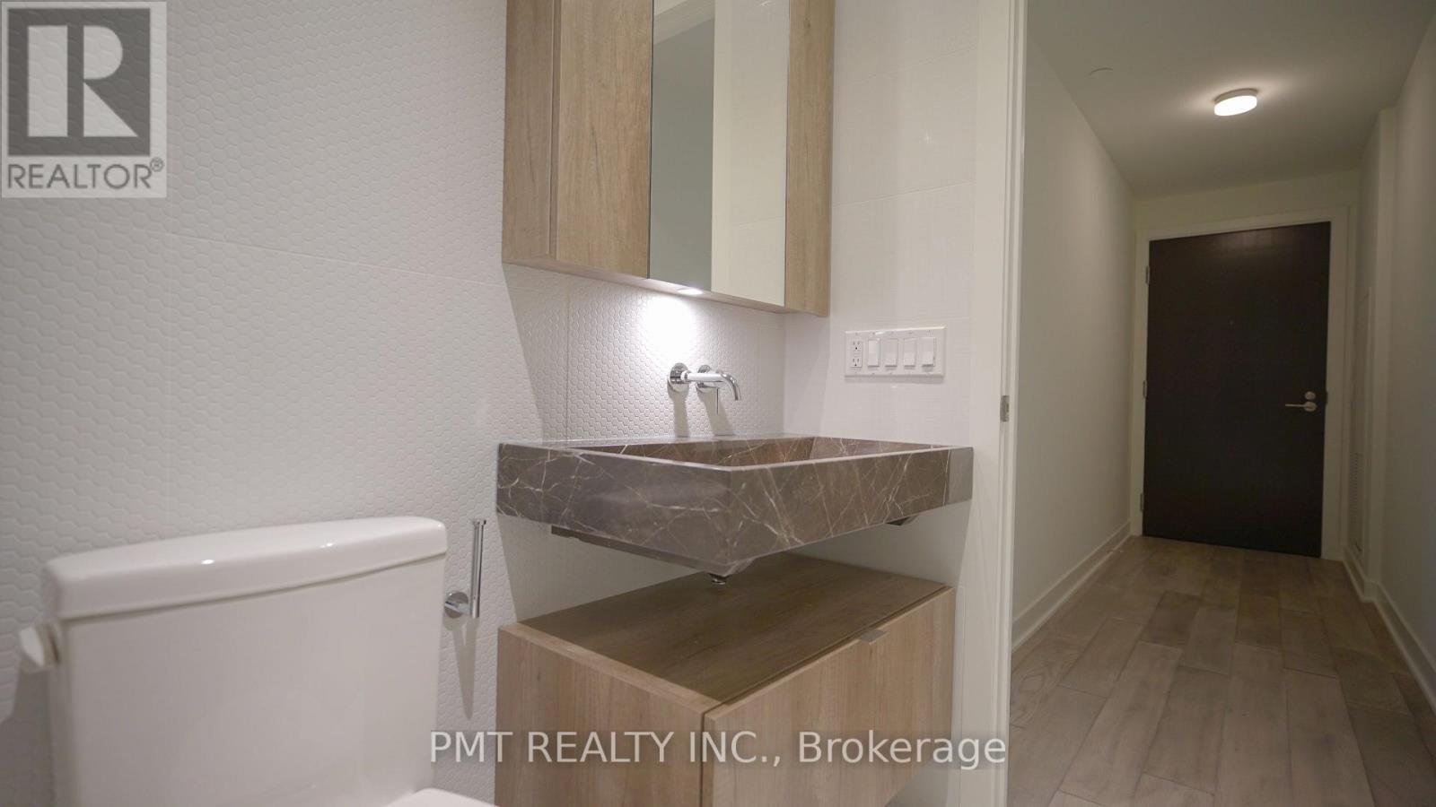 4210 - 11 YORKVILLE AVENUE - Photo 12