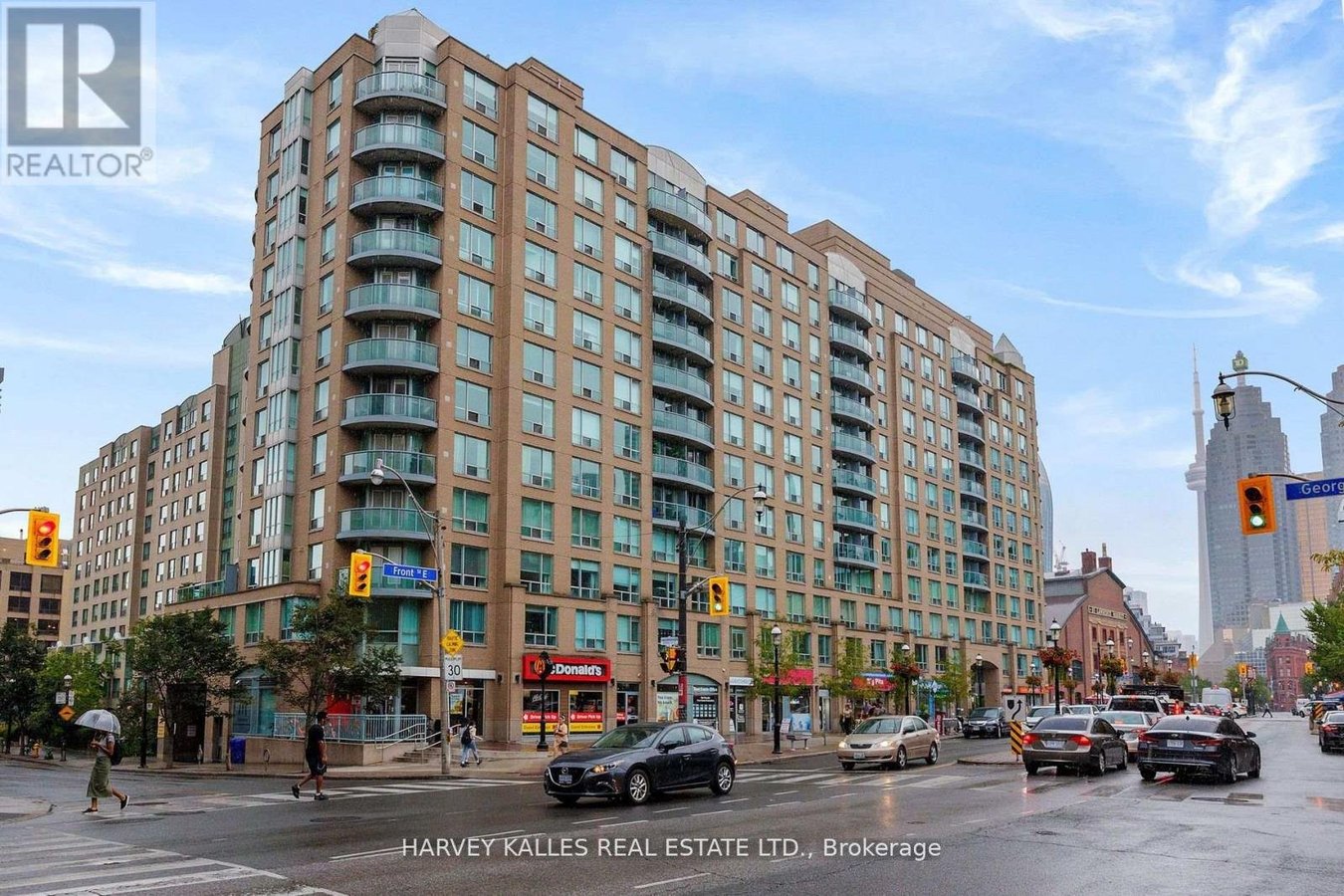 512 - 109 FRONT STREET E - Photo 1