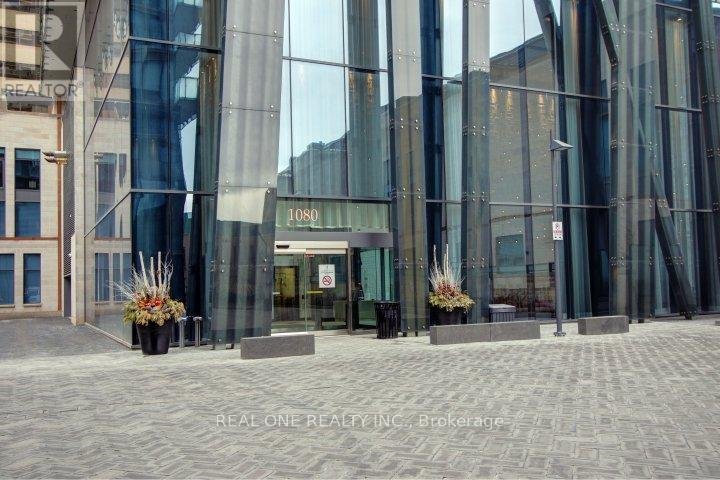 4705 - 1080 BAY STREET - Photo 2