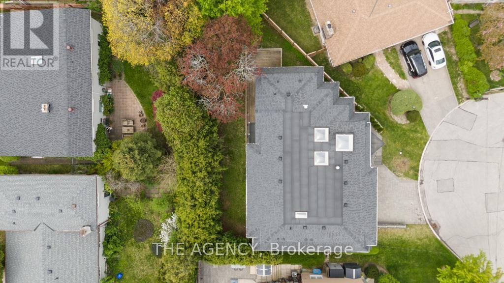 8 FRIVICK COURT - Photo 3