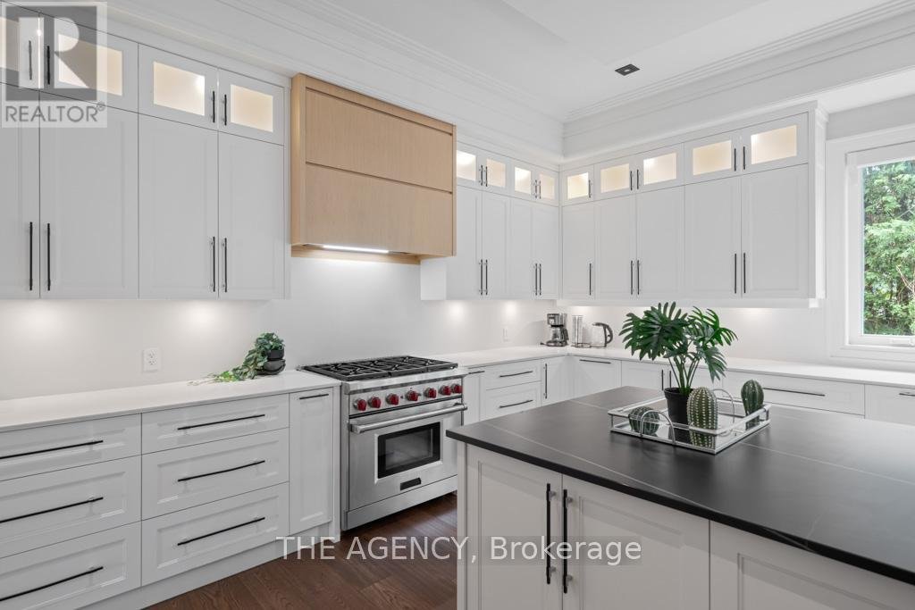 8 FRIVICK COURT - Photo 17