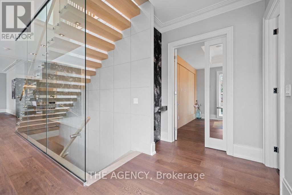 8 FRIVICK COURT - Photo 22