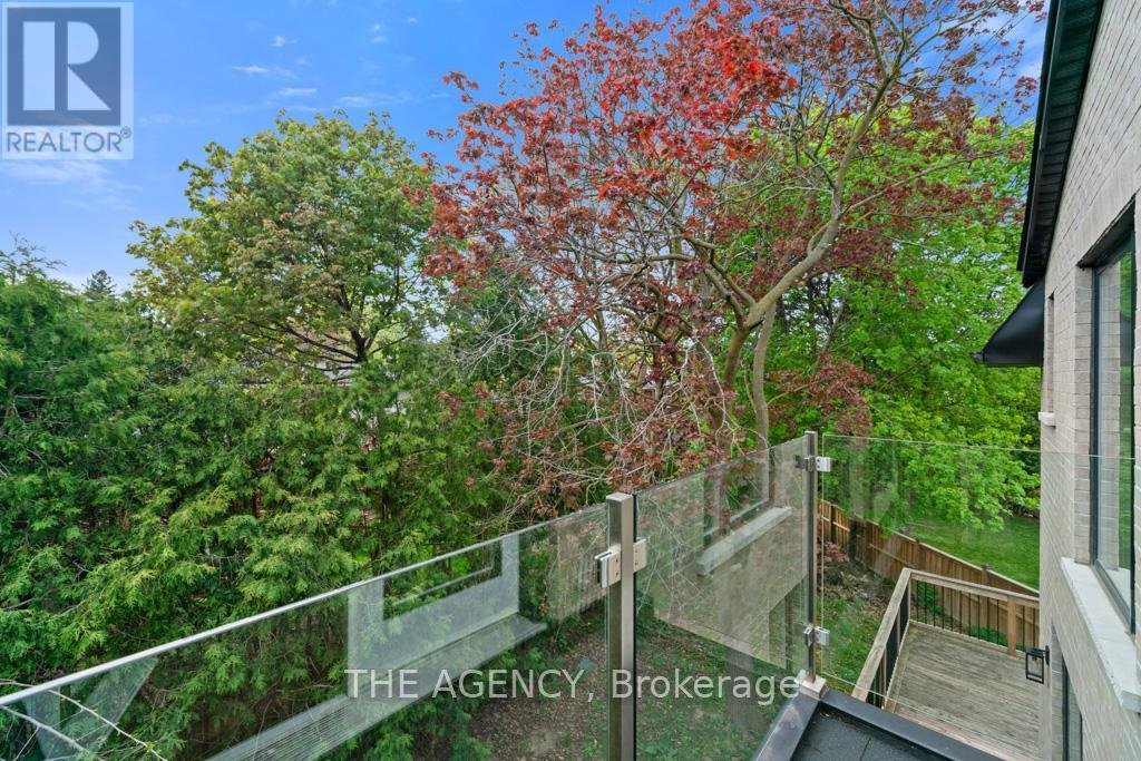 8 FRIVICK COURT - Photo 30