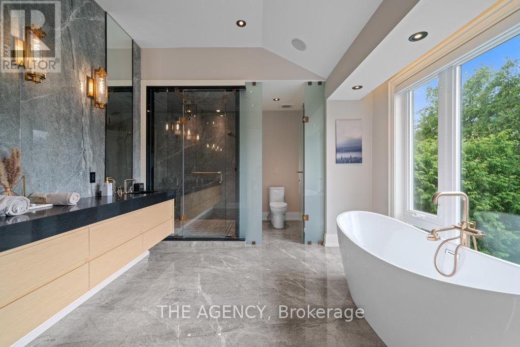 8 FRIVICK COURT - Photo 33