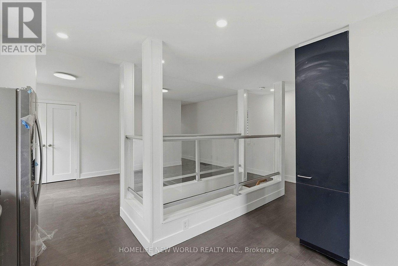 1842 DUNDAS STREET E - Photo 11