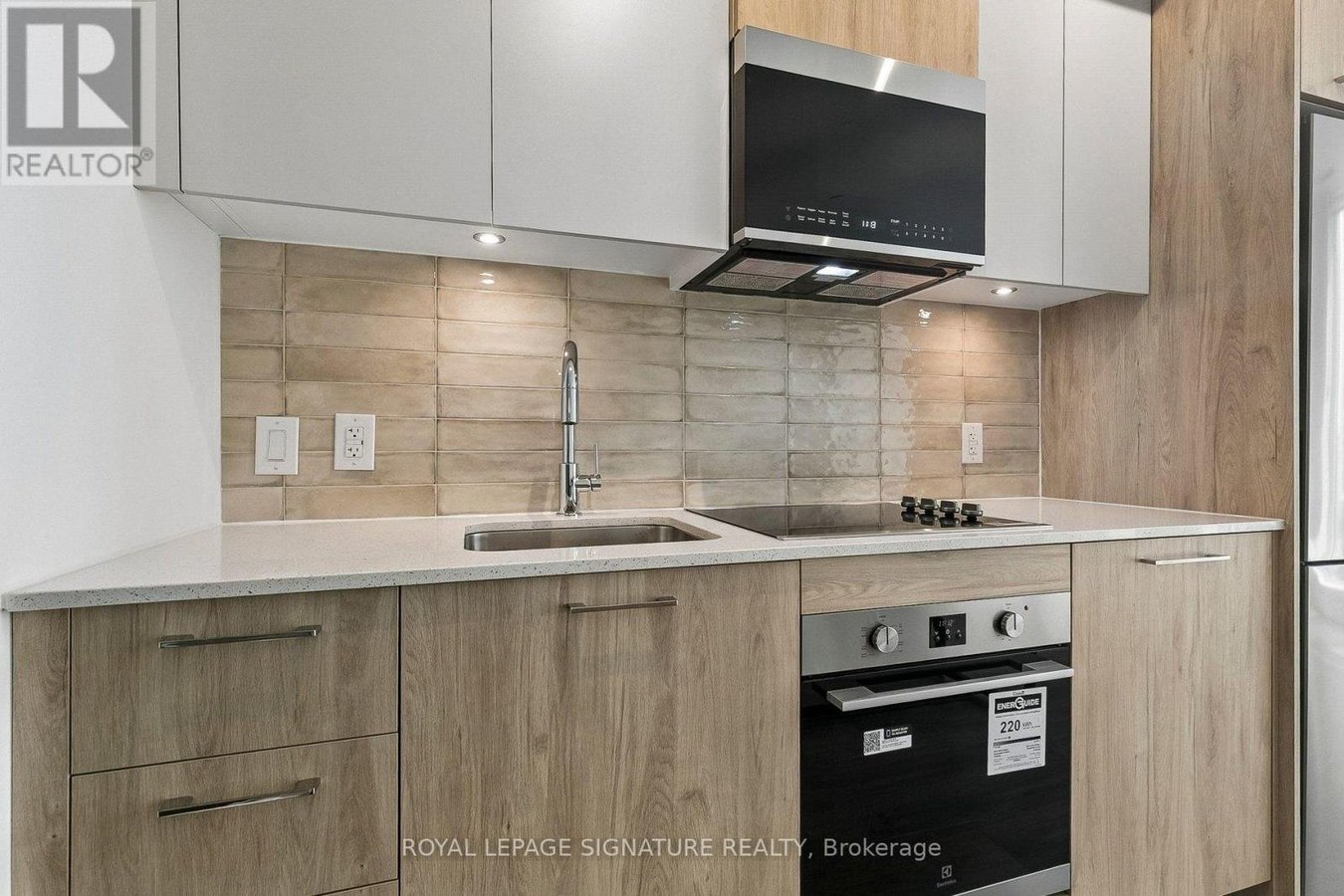1014 - 30 DREAMERS WAY - Photo 21