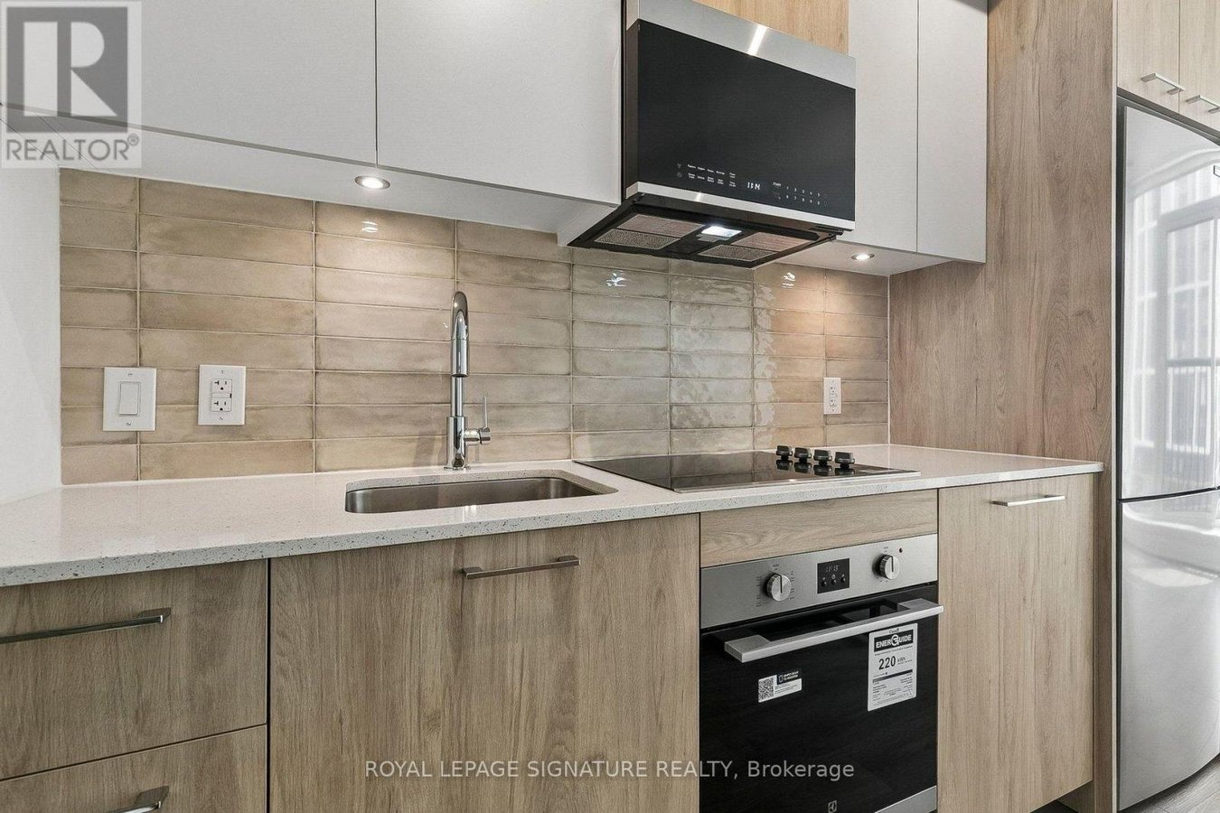 1014 - 30 DREAMERS WAY - Photo 22