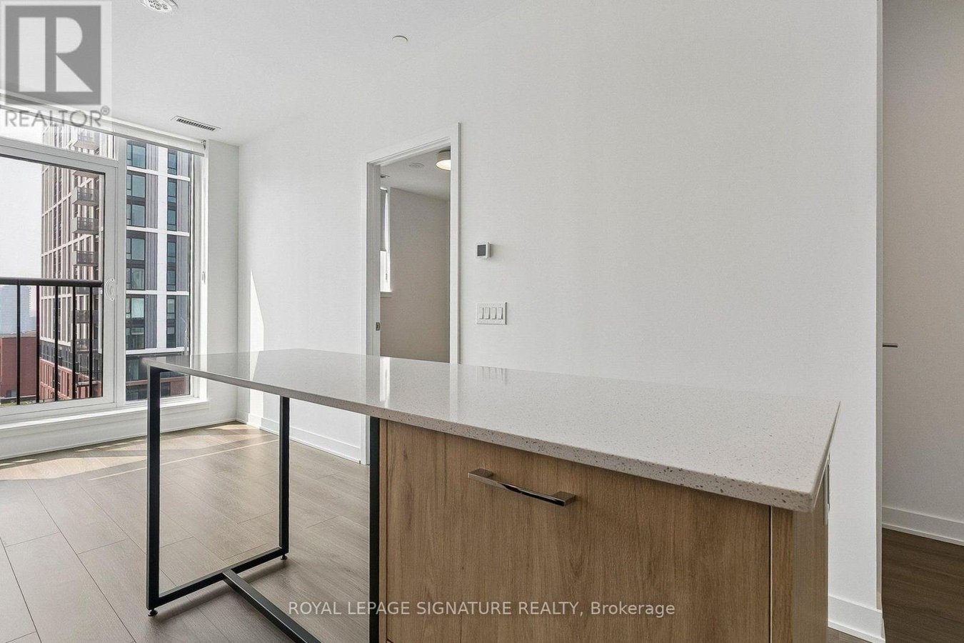 1014 - 30 DREAMERS WAY - Photo 23