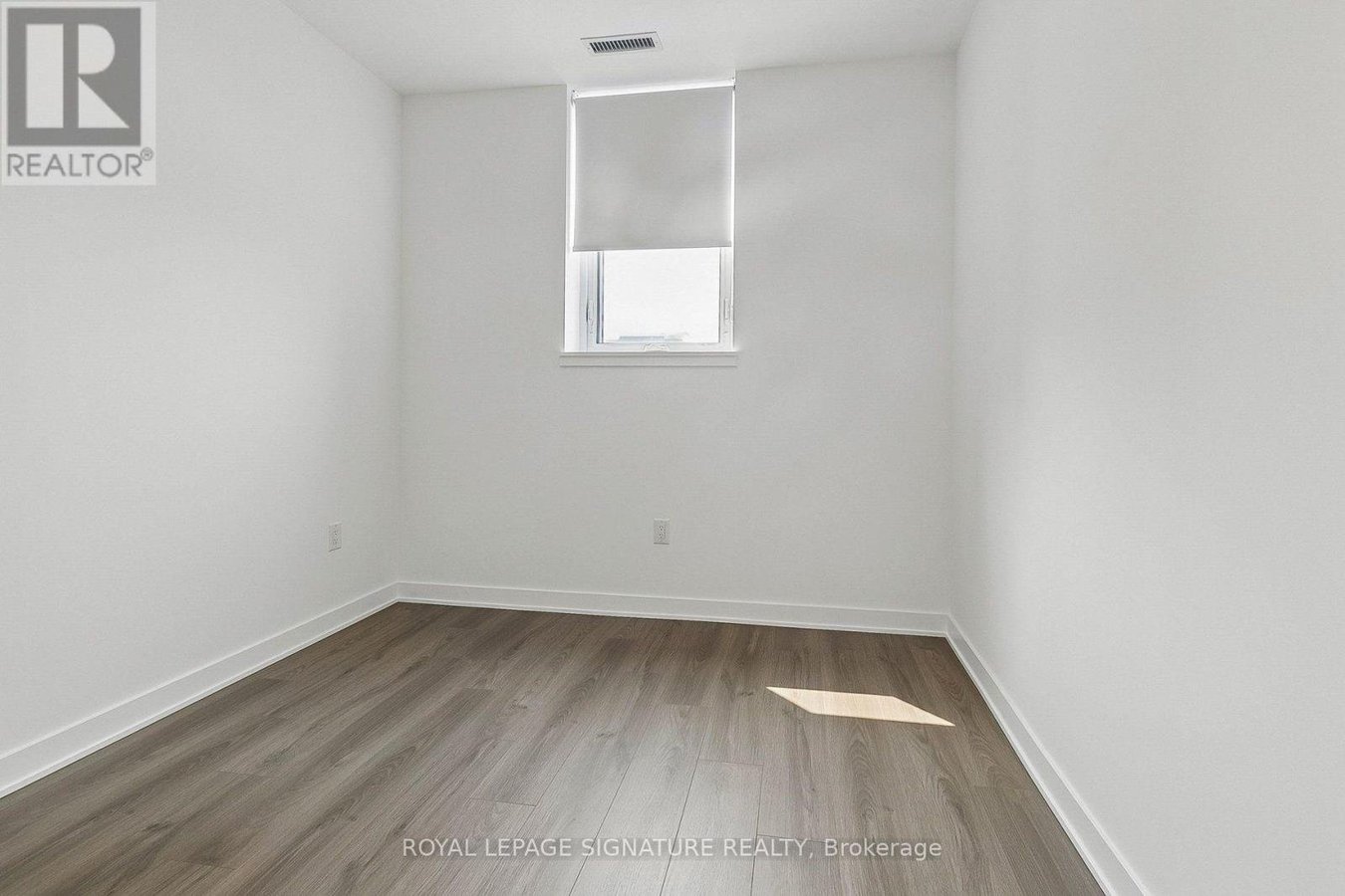 1014 - 30 DREAMERS WAY - Photo 24