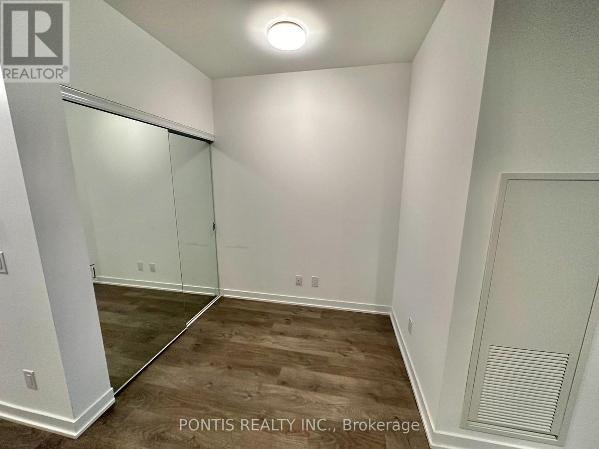 2303 - 5 DEFRIES STREET - Photo 3