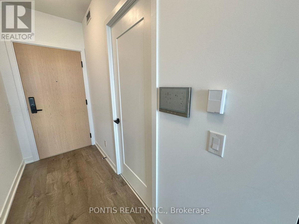 2303 - 5 DEFRIES STREET - Photo 6