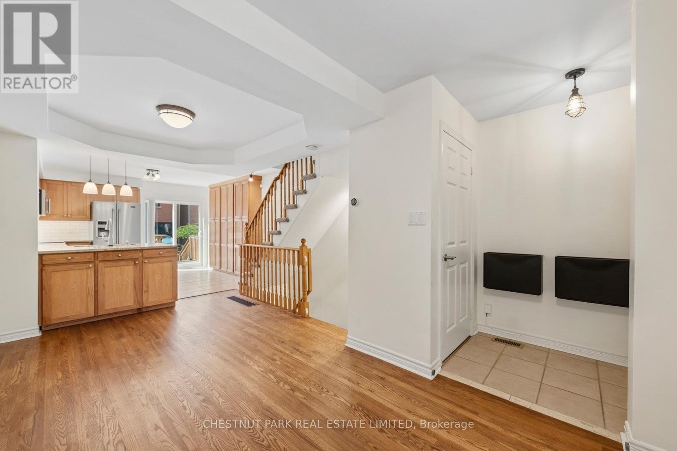 21 LITTLEYORK ROAD - Photo 3