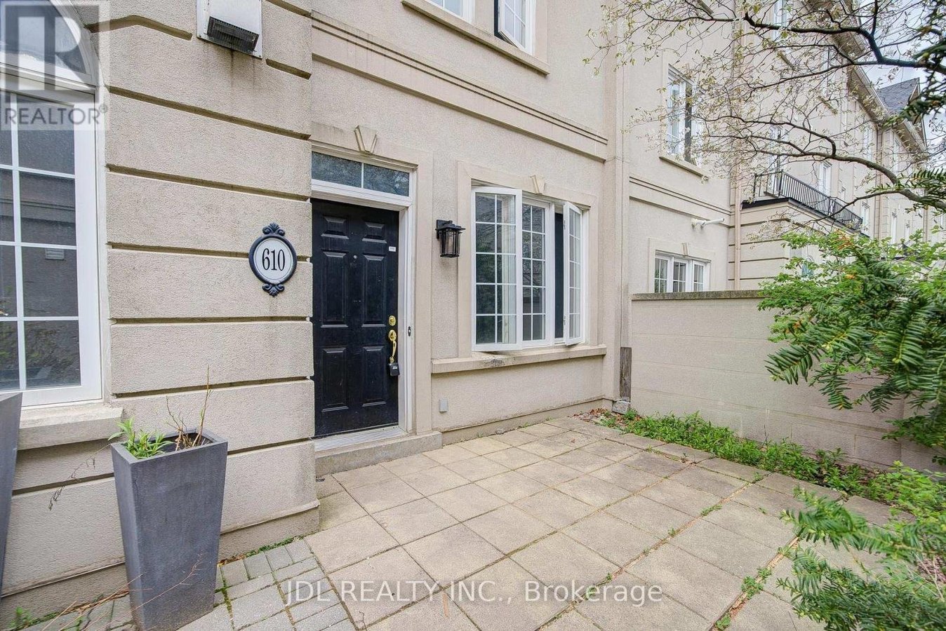 610 - 11 EVERSON DRIVE - Photo 5