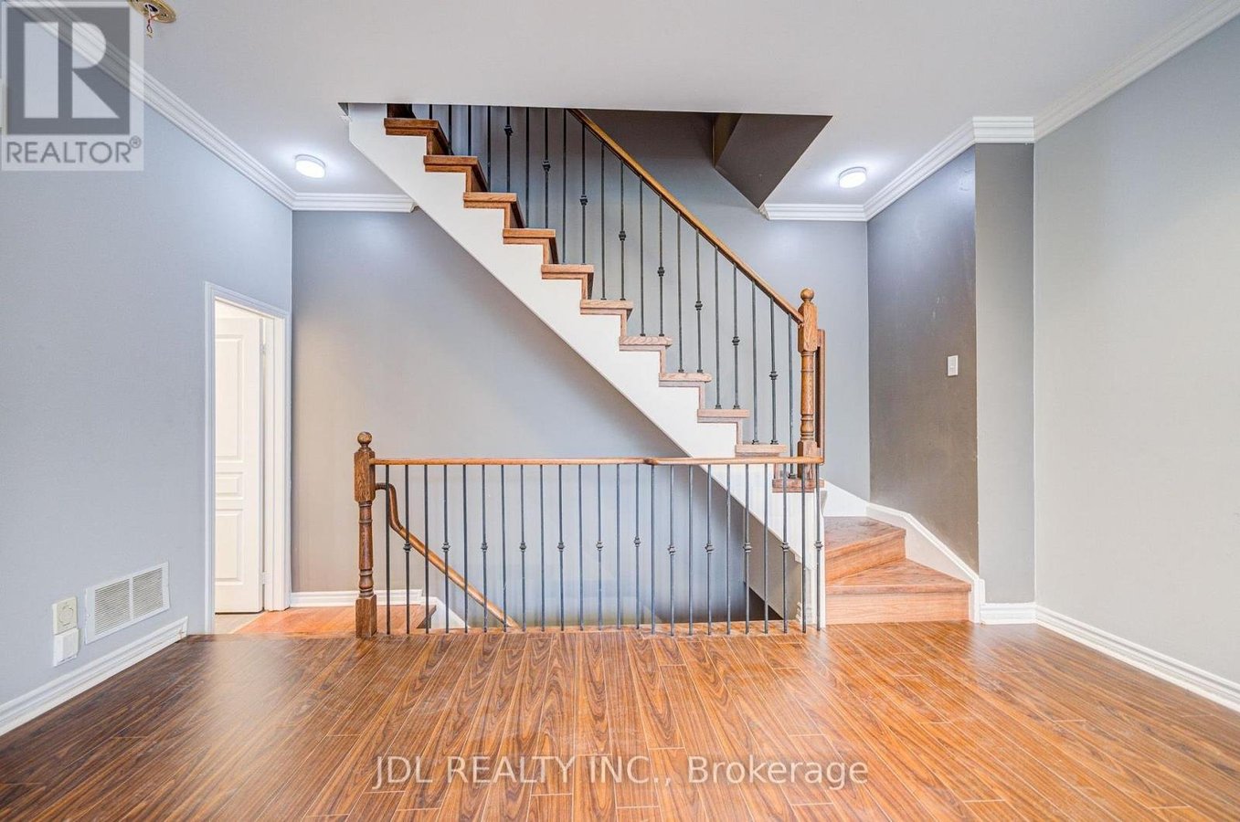 610 - 11 EVERSON DRIVE - Photo 17