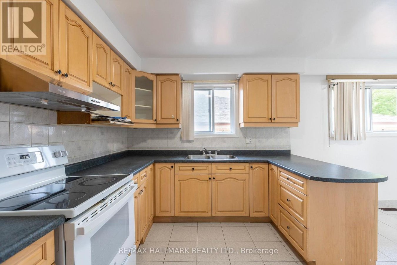 UPPER - 243 APACHE TRAIL - Photo 8