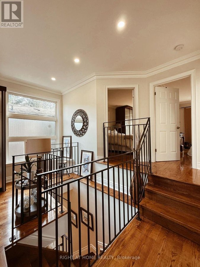 1 - 1186 ROYAL YORK ROAD - Photo 8