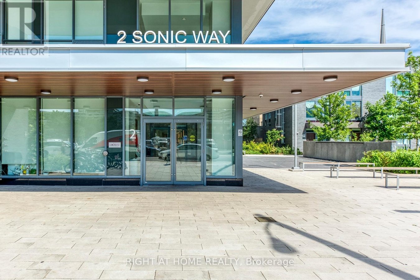 308 - 2 SONIC WAY - Photo 3