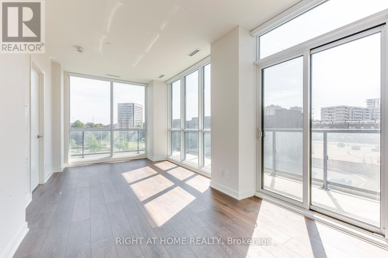 308 - 2 SONIC WAY - Photo 6