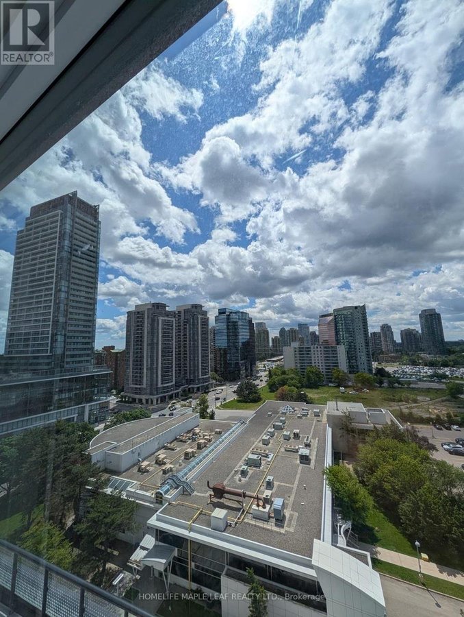 1123 - 5858 YONGE STREET - Photo 1