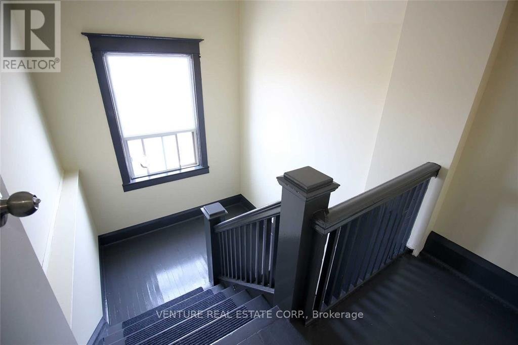 3 - 1228 ST CLAIR AVENUE W - Photo 6
