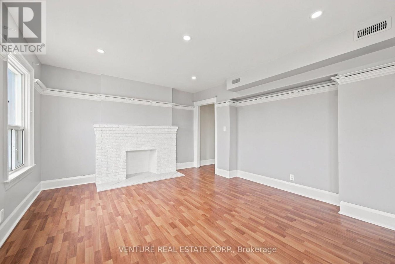 3 - 1228 ST CLAIR AVENUE W - Photo 10