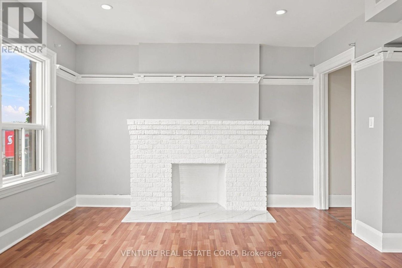 3 - 1228 ST CLAIR AVENUE W - Photo 11