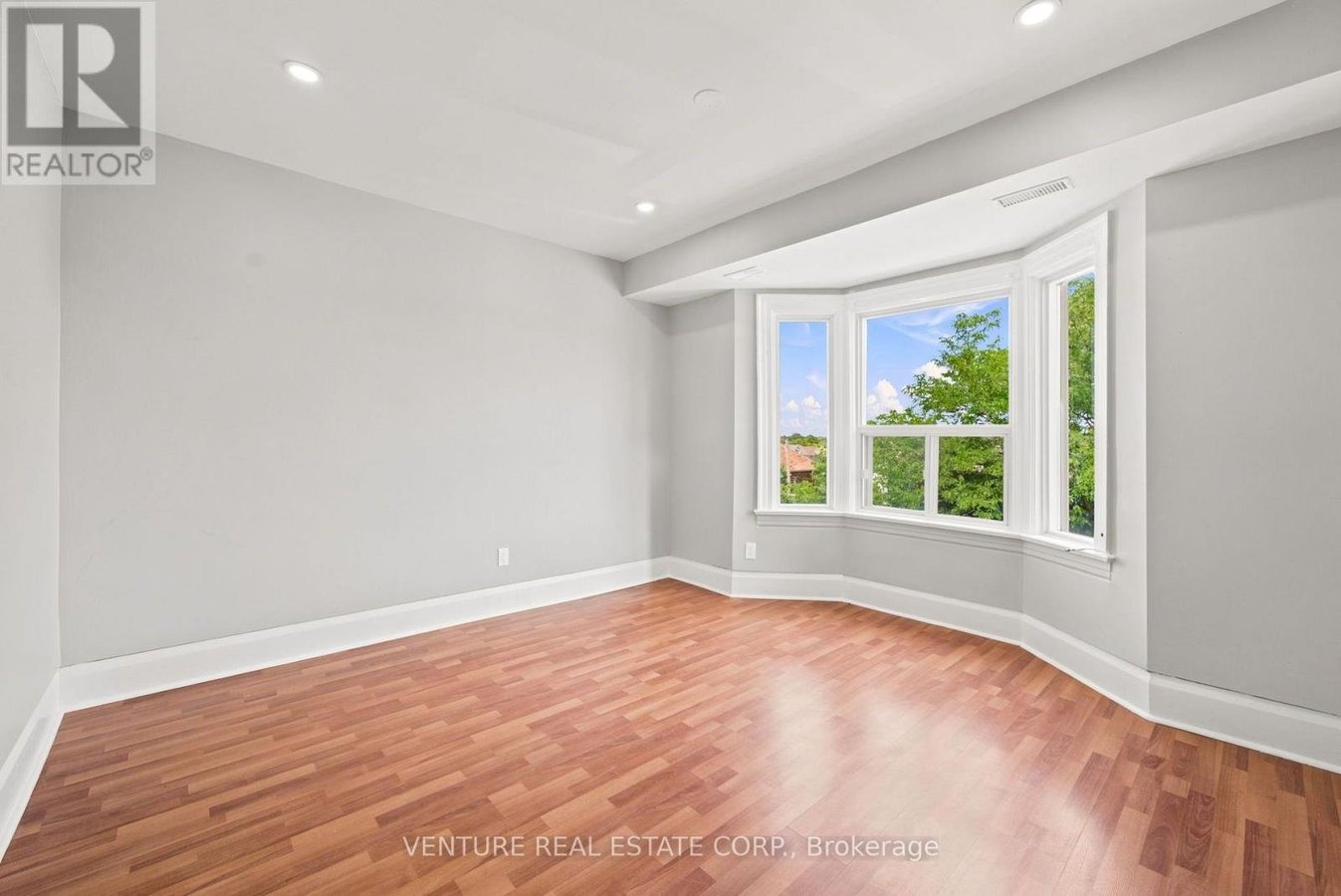 3 - 1228 ST CLAIR AVENUE W - Photo 12