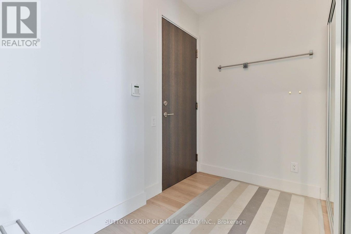 2110 - 105 THE QUEENSWAY - Photo 11