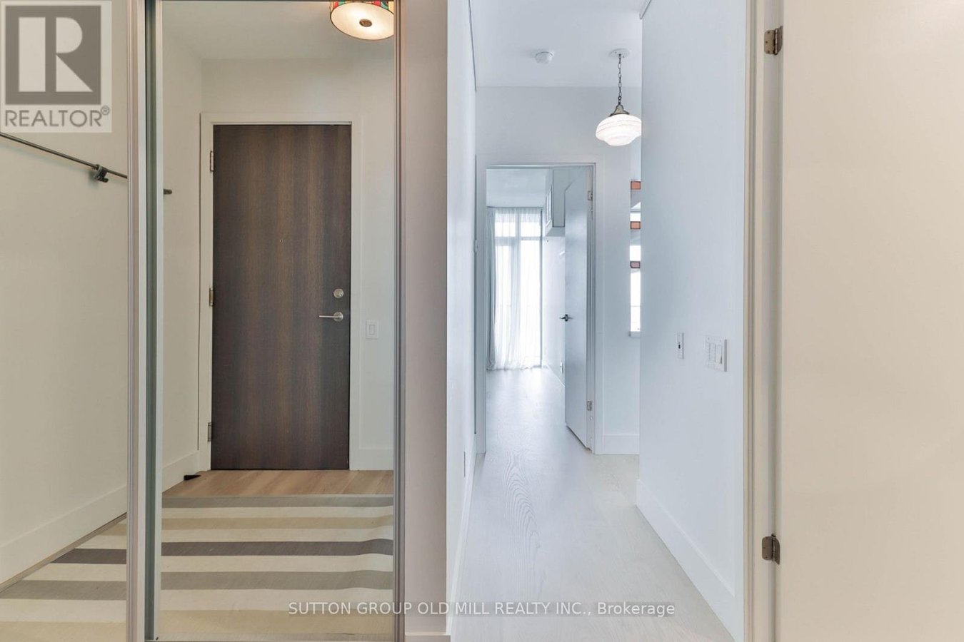 2110 - 105 THE QUEENSWAY - Photo 19
