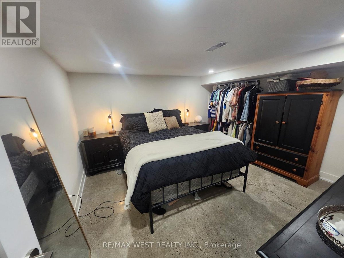 BASEMENT - 967 DOVERCOURT ROAD - Photo 2