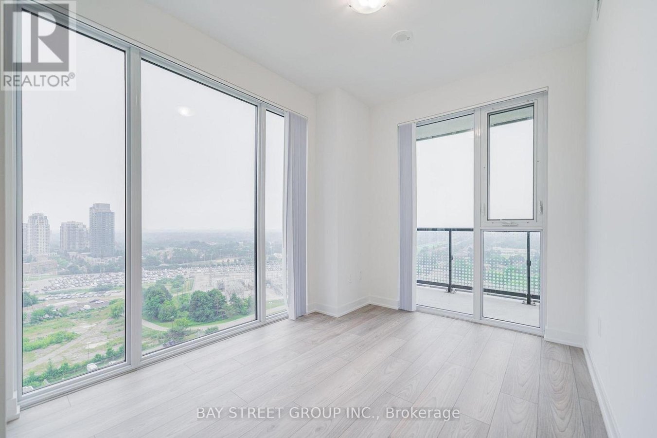 2023 - 5858 YONGE STREET - Photo 30