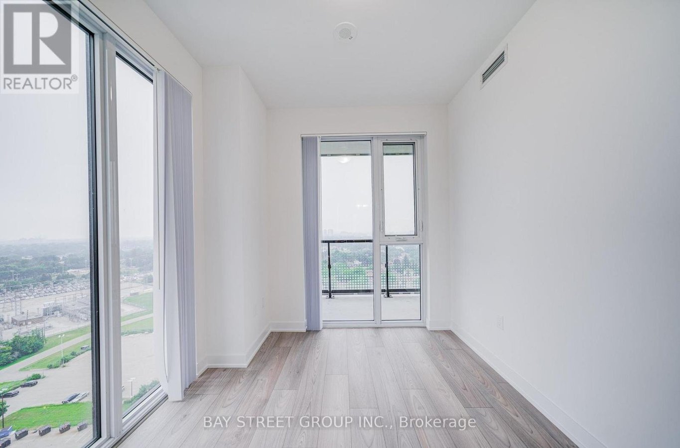 2023 - 5858 YONGE STREET - Photo 31