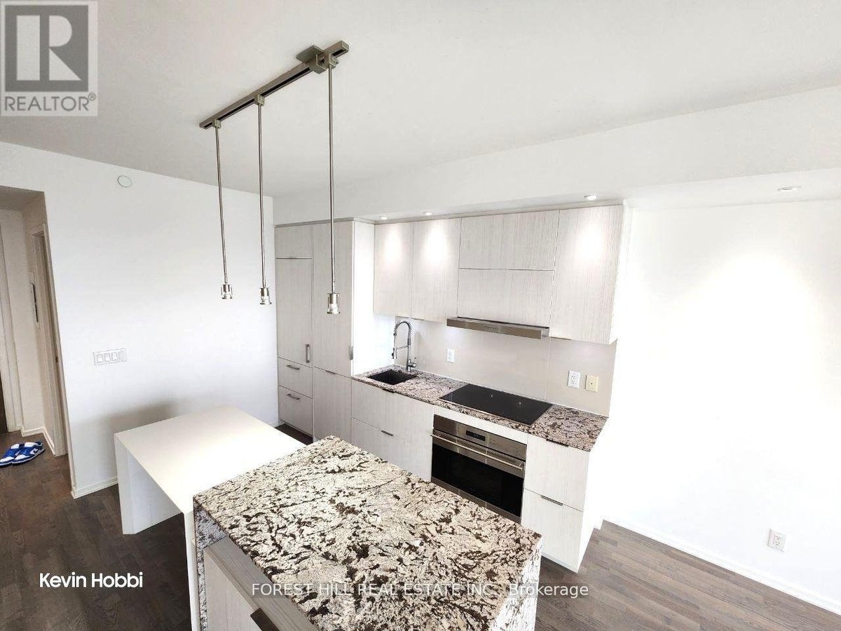 5210 - 1 BLOOR STREET E - Photo 4