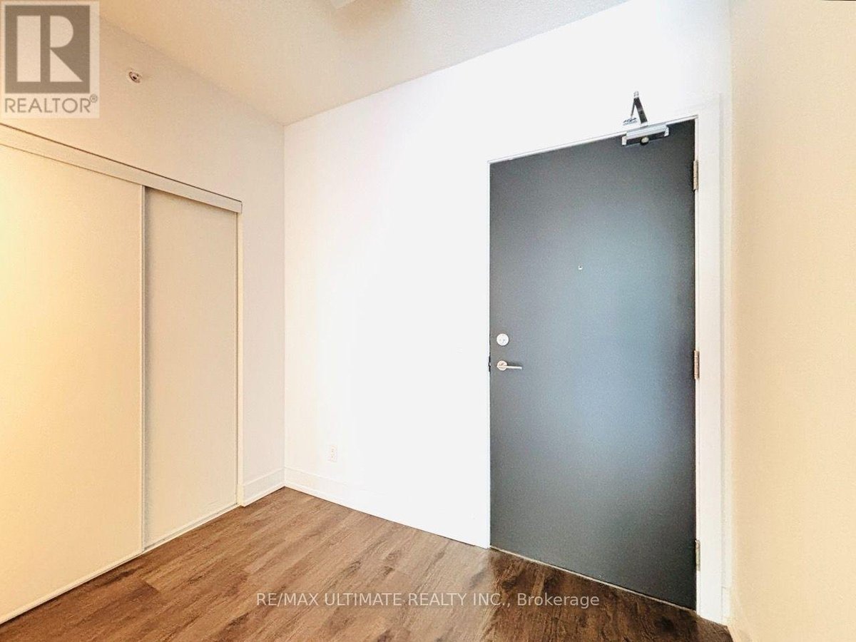 803 - 68 MERTON STREET - Photo 3