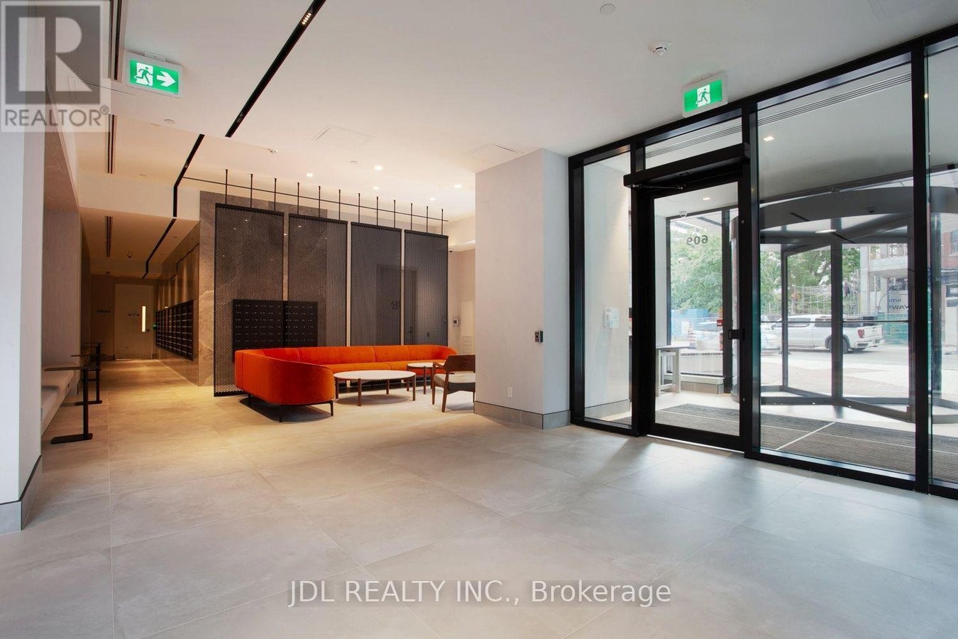 3709 - 609 SHERBOURNE STREET - Photo 5