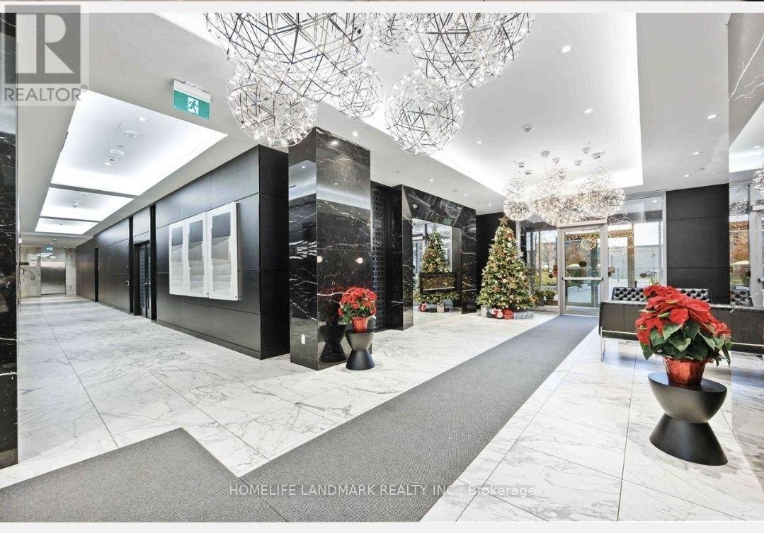 SUITE 560 - 31 TIPPETT ROAD - Photo 4