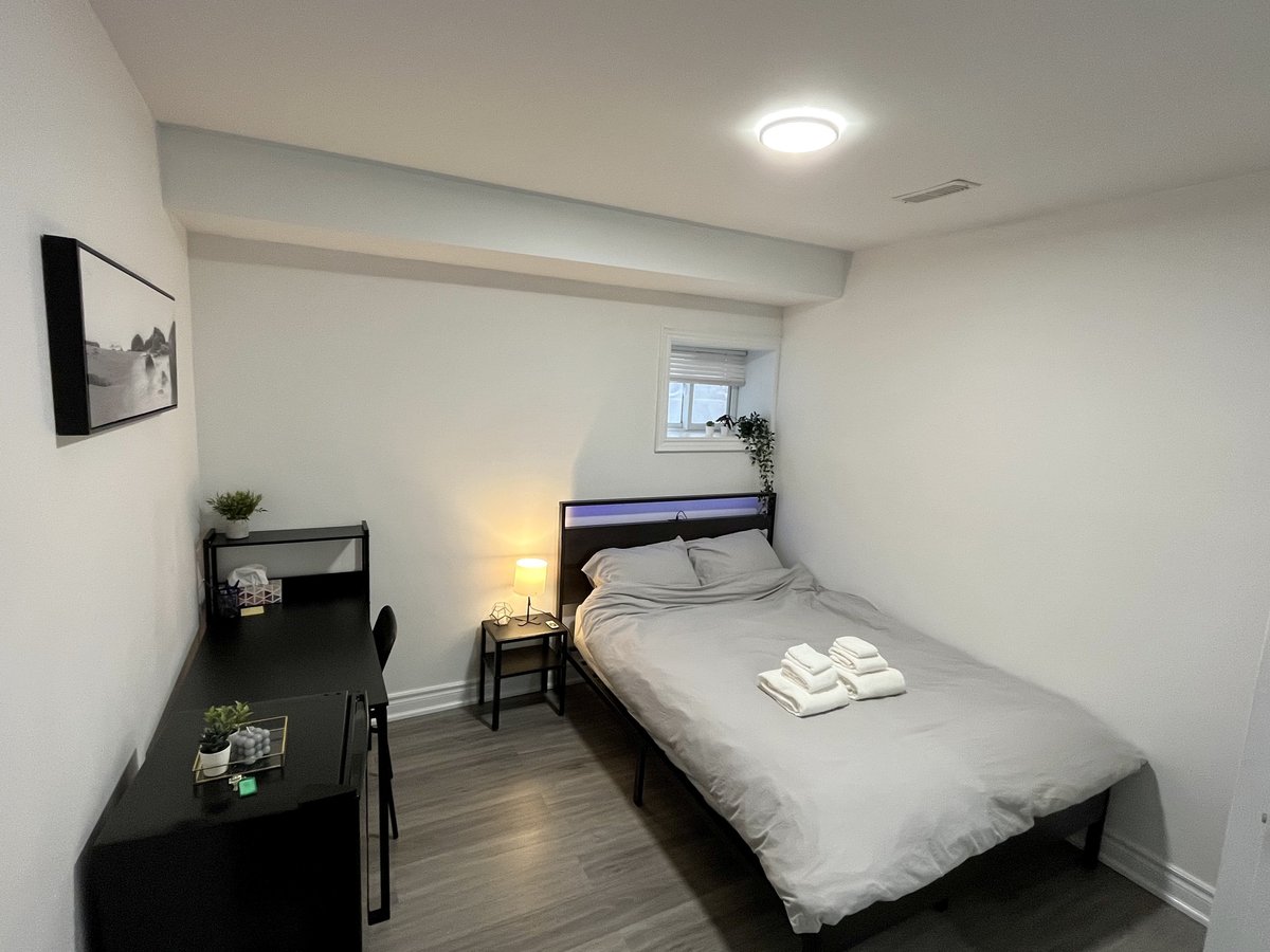 674 Bathurst Street - Photo 1
