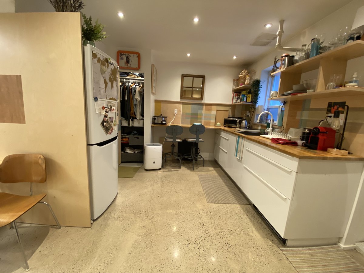 343 Gladstone Avenue - Photo 4