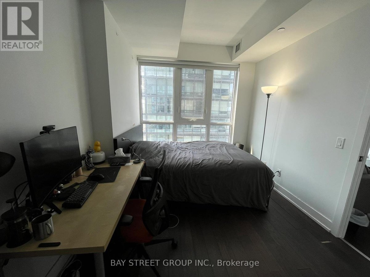 3401 - 7 GRENVILLE STREET - Photo 9