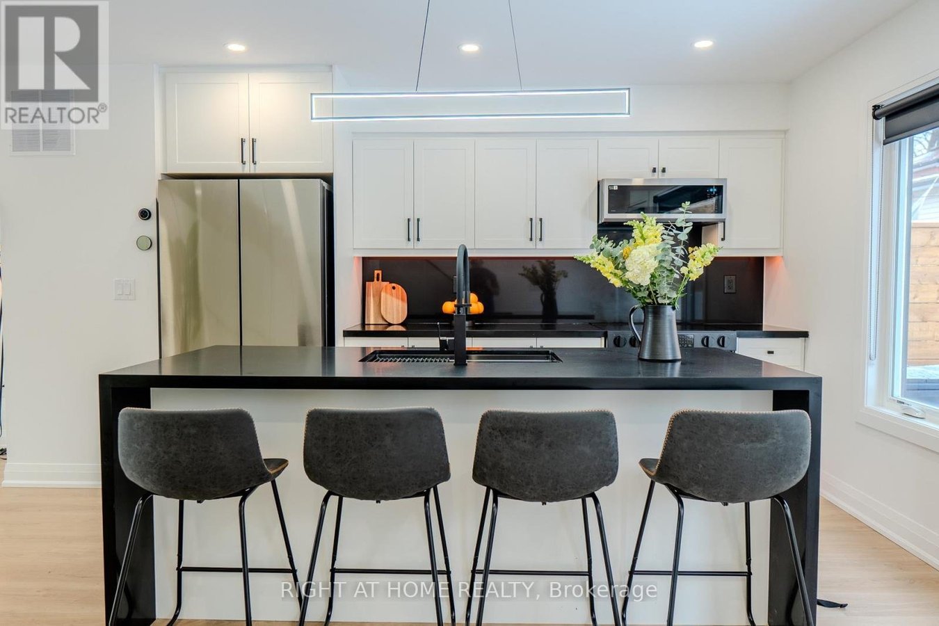 16 HABIBI LANE - Photo 11