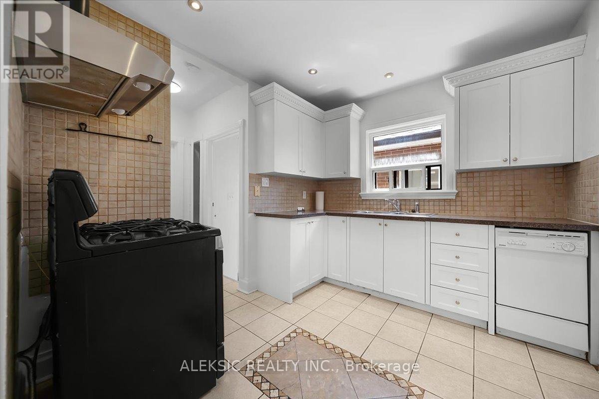 179 THIRTIETH STREET - Photo 12