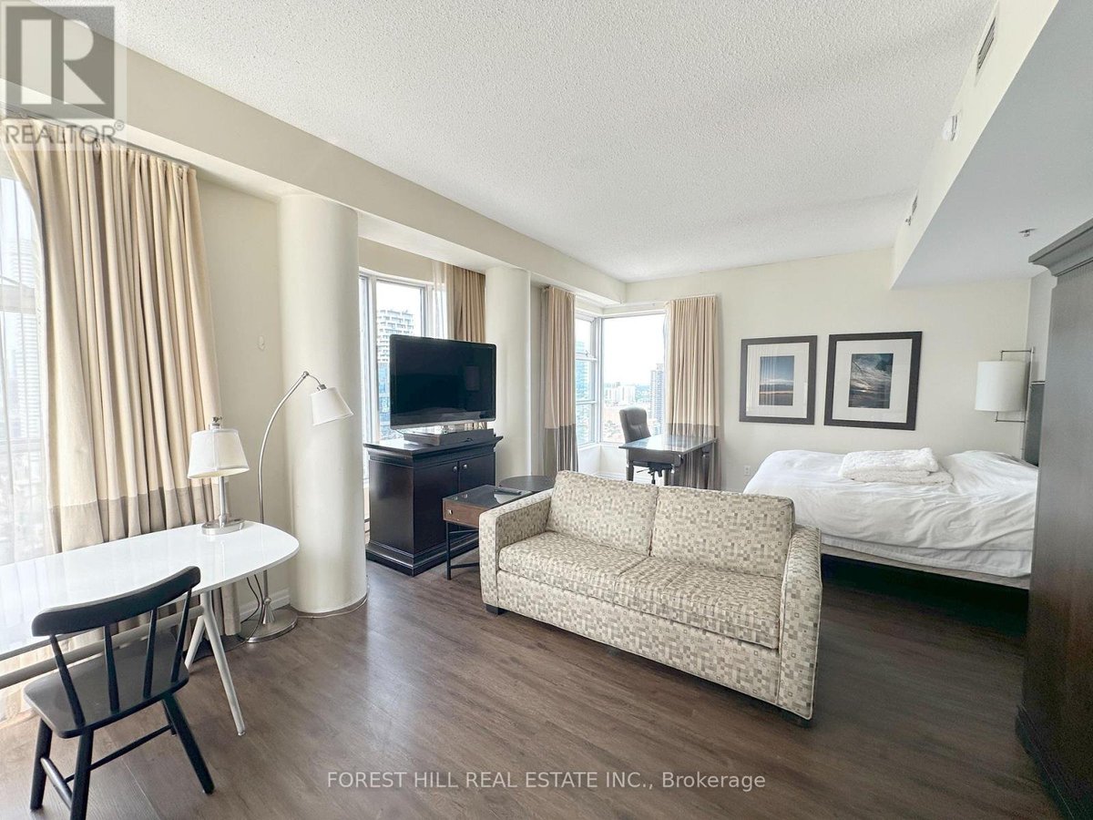 3203 - 1 KING STREET W - Photo 1