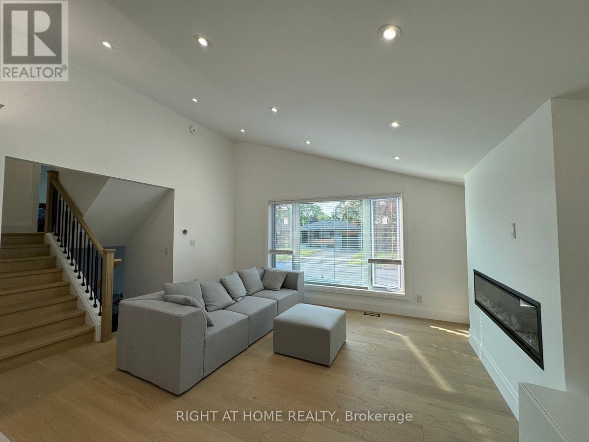 52 SEDGEBROOK CRESCENT - Photo 2