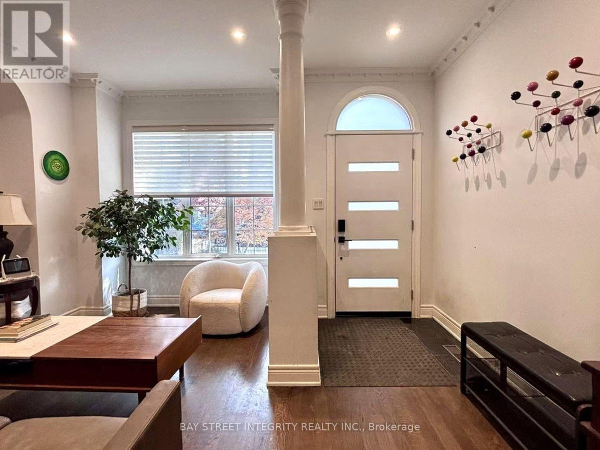 UPPER 162 CLAREMONT STREET - Photo 6