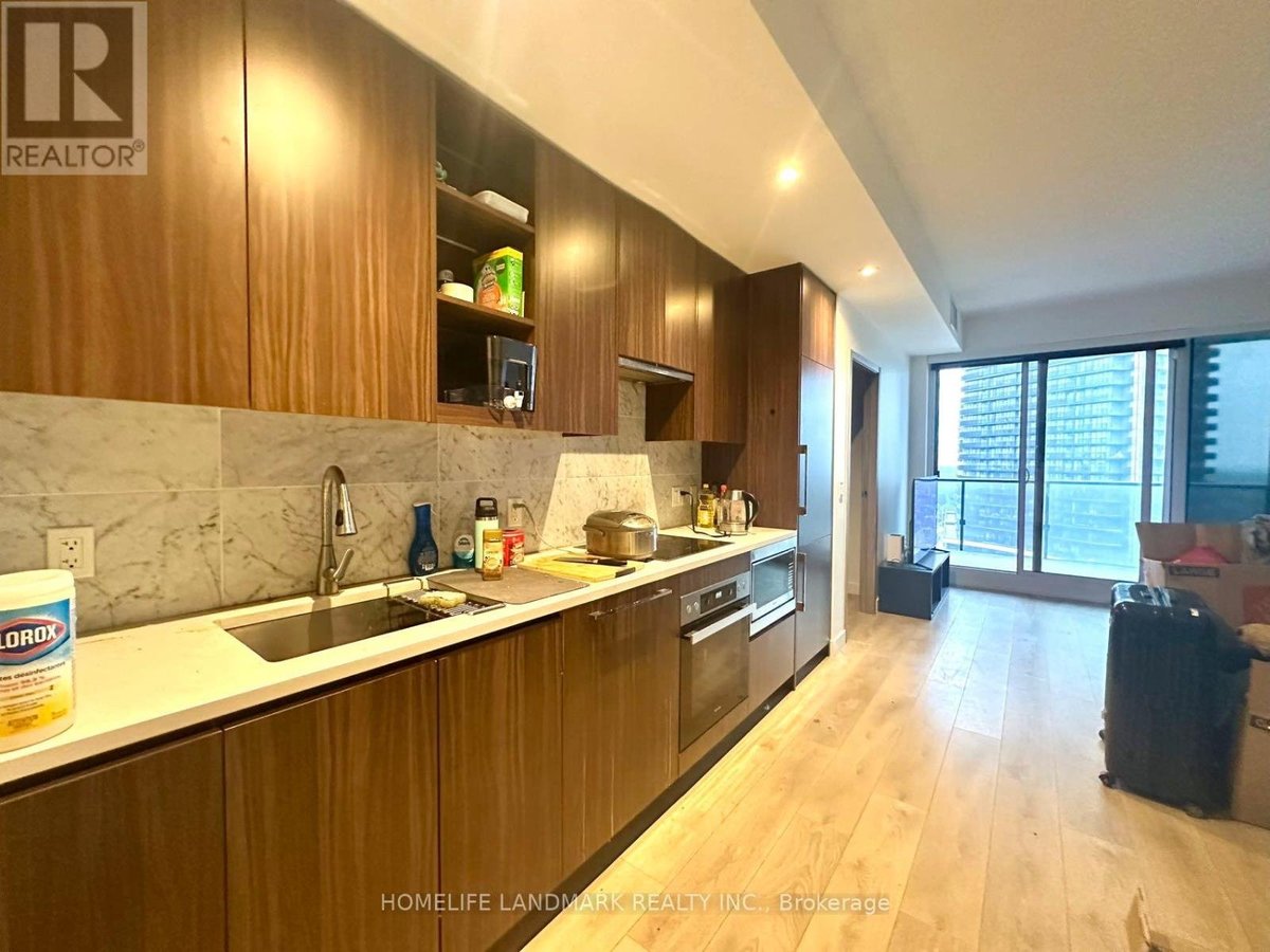 1810 - 85 MCMAHON DRIVE - Photo 7