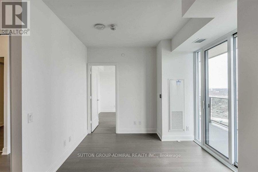 2103 - 70 ANNIE CRAIG DRIVE - Photo 5